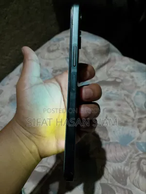 Vivo Y04 128 GB Black