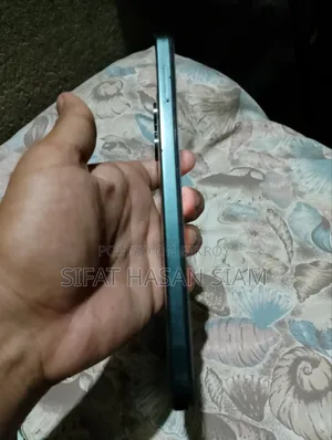 Vivo Y04 128 GB Black