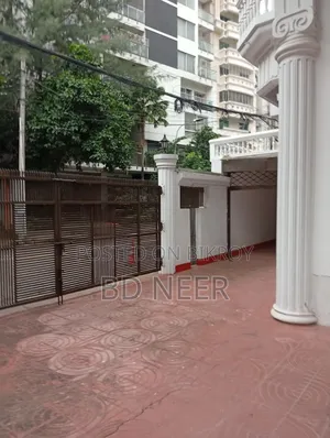 8 Bedroom House in Gulshan for Rent