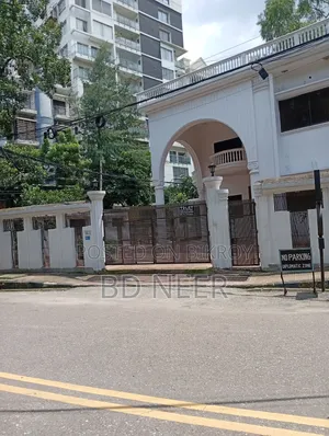8 Bedroom House in Gulshan for Rent