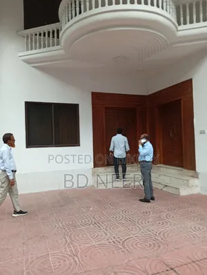 8 Bedroom House in Gulshan for Rent