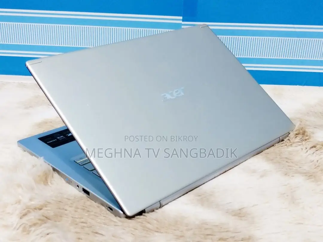 Laptop Acer 4GB Intel SSD 500GB