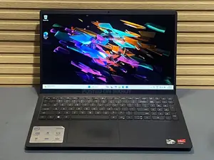 Laptop Dell 4GB Intel SSD 500GB