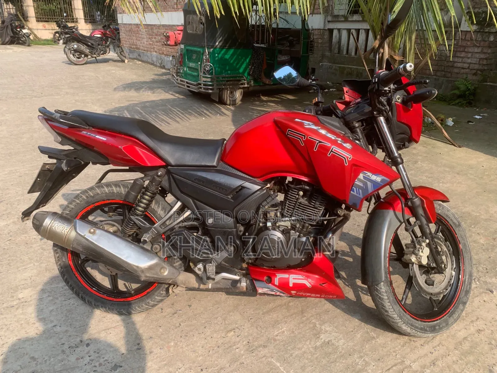 TVS 2018 Red