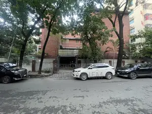 গুলশানে ৩ বেডরুমের বাড়ি ভাড়ার জন্য