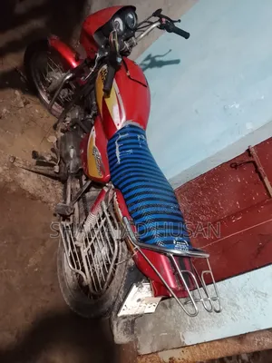 Hero Splendor Plus 2012 Red