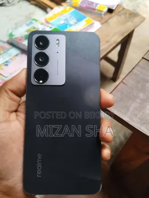 Realme C75 128 GB Black