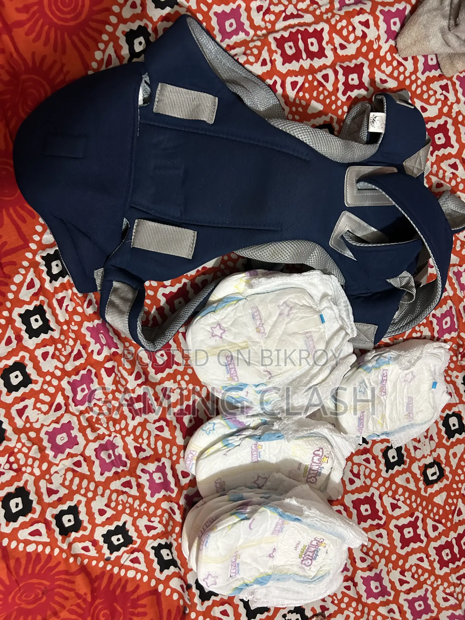 Bag Carry Bag And 13 Pices Diaper