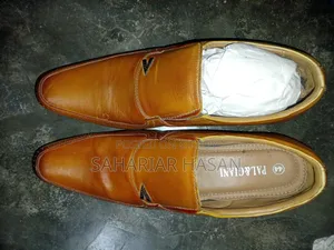 একদম নতুন, সু লাগলে ইনবক্স করবেন