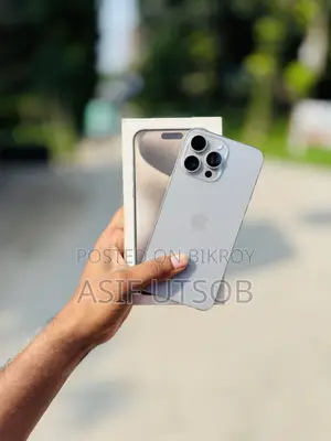 Apple iPhone 15 Pro Max 256 GB Silver