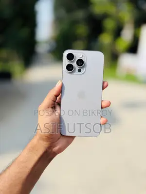 Apple iPhone 15 Pro Max 256 GB Silver
