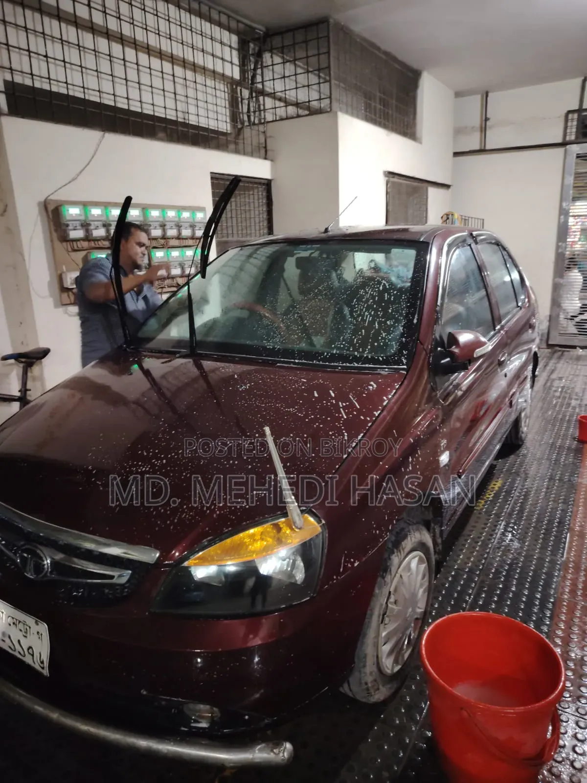 Tata Indigo 2014 Maroon