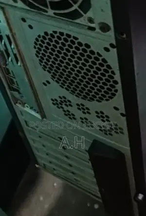 Desktop Computer Gigabyte 4GB HDD 500GB