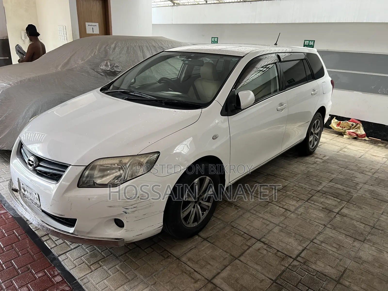 Toyota Corolla Fielder 1.5 Petrol All-Wheel Drive 2012 White