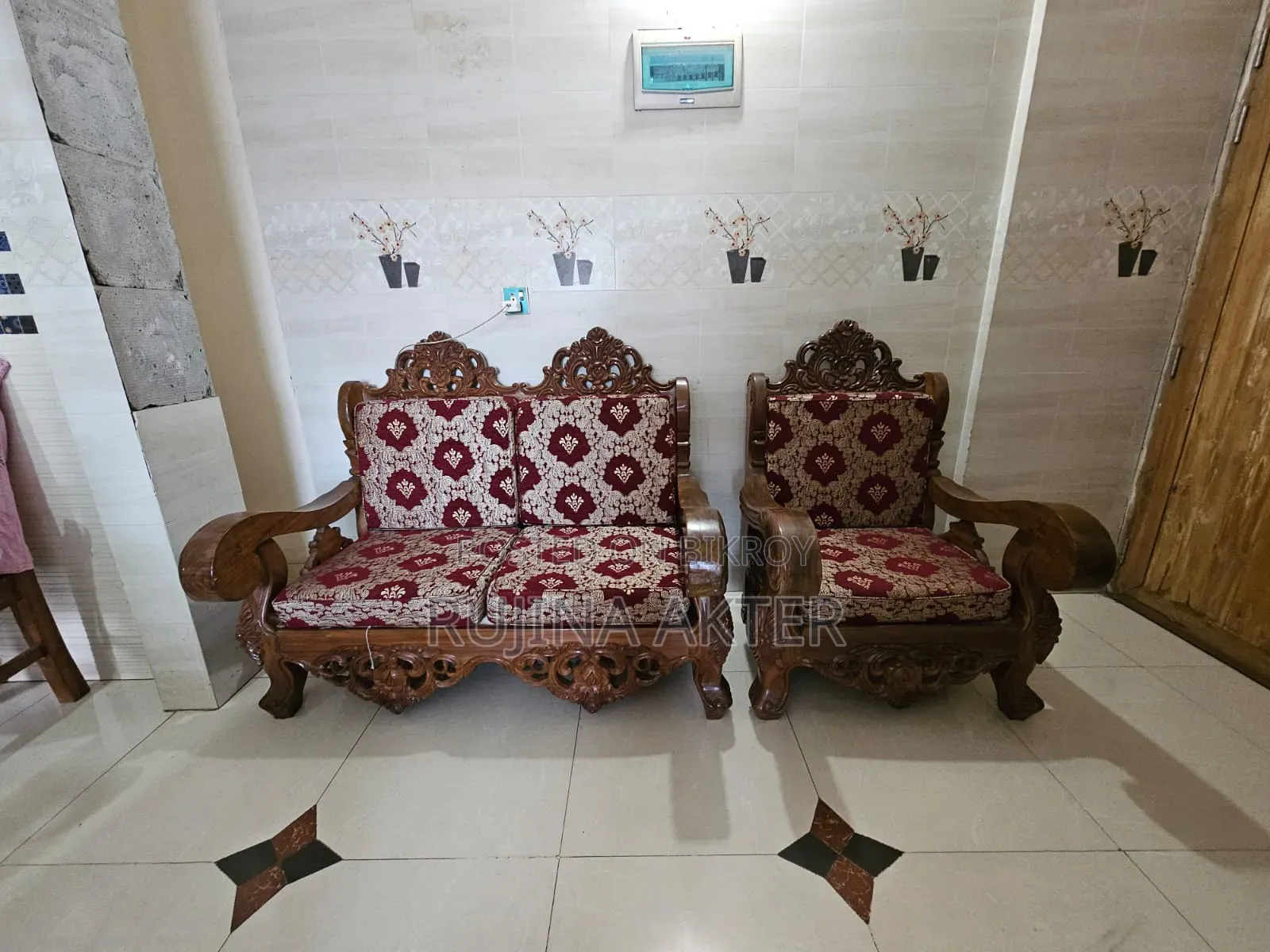 Sofa Set (2+2+1) With Foam Covers Included