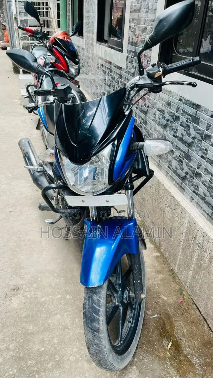 TVS Stryker 125 2020 Blue