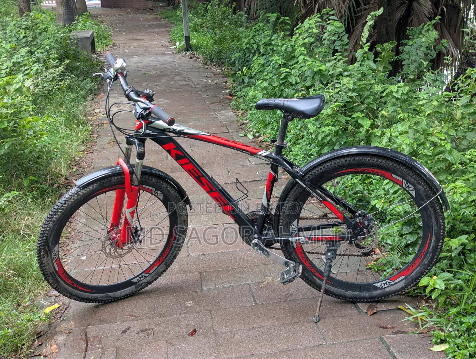 A very good bicycle, no problems at all