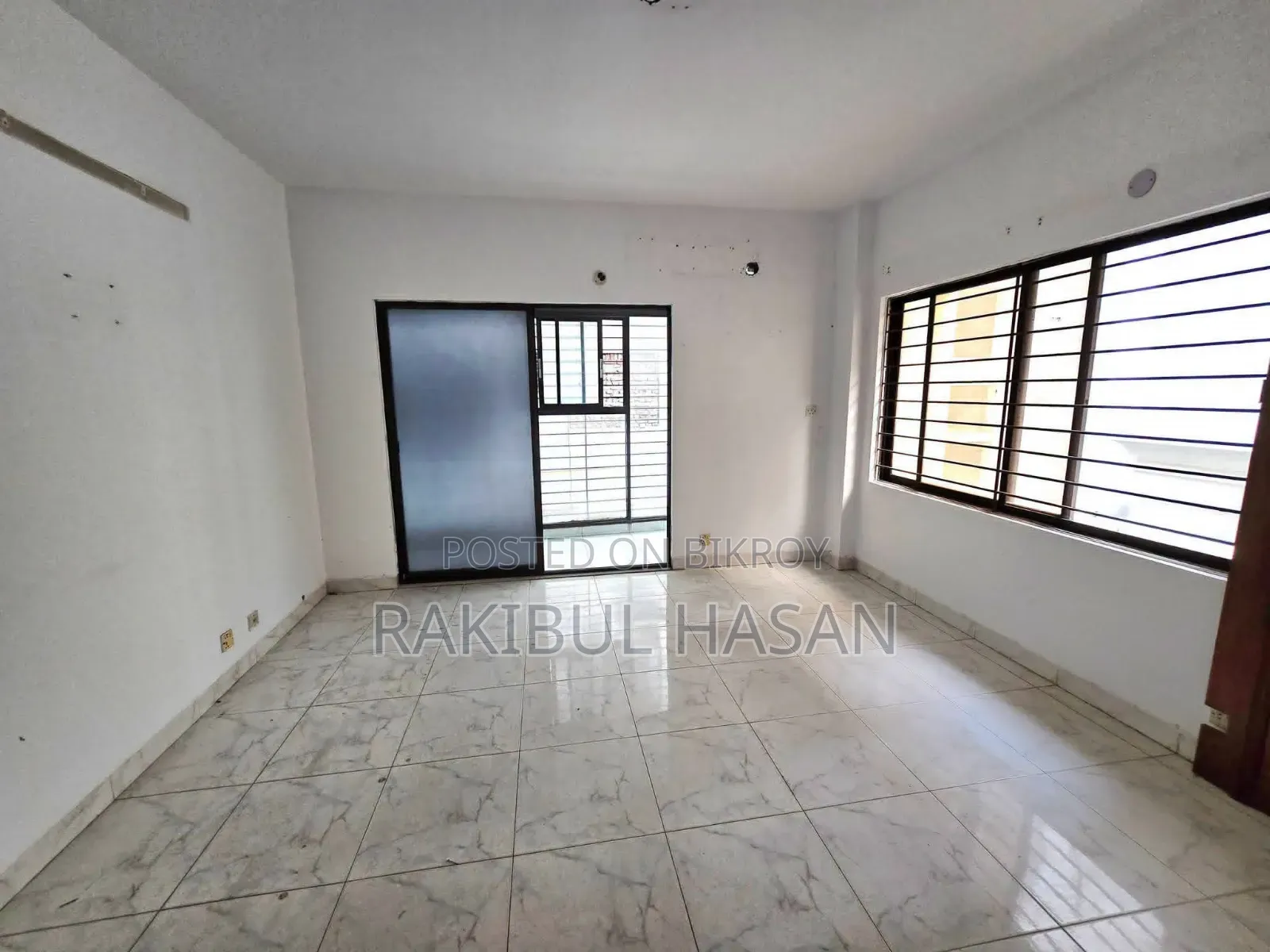 1800 Square Feet Office Rent in Banani