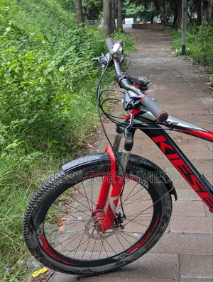 A very good bicycle, no problems at all