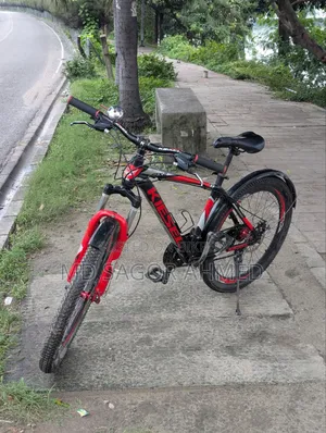 A very good bicycle, no problems at all