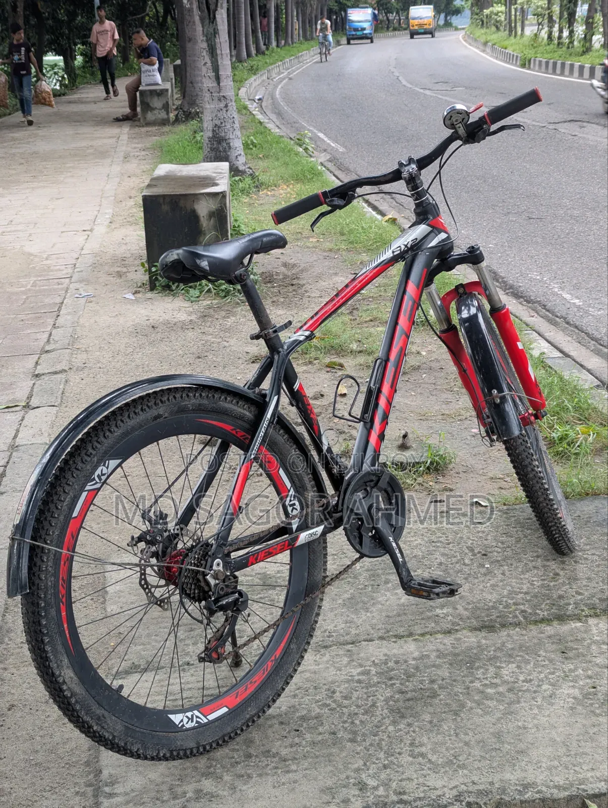 A very good bicycle, no problems at all
