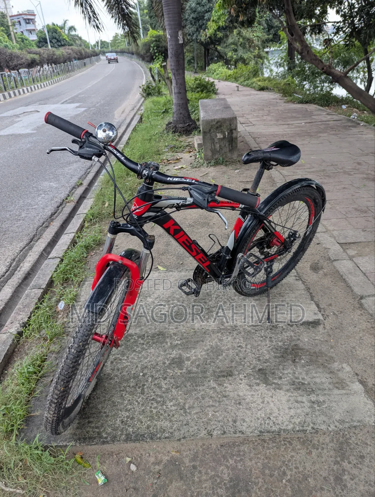 A very good bicycle, no problems at all