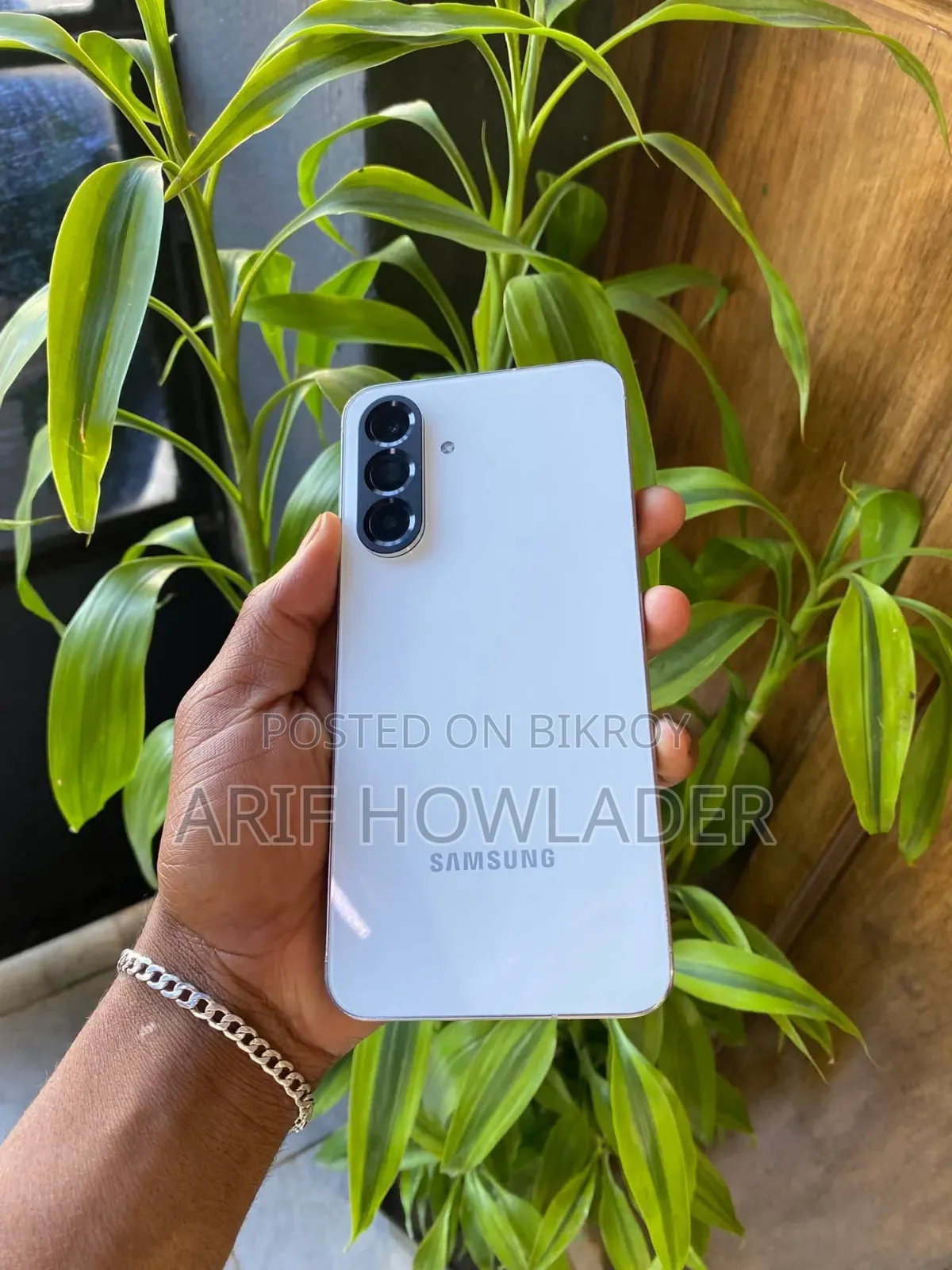 New Samsung Galaxy A56 256 GB White