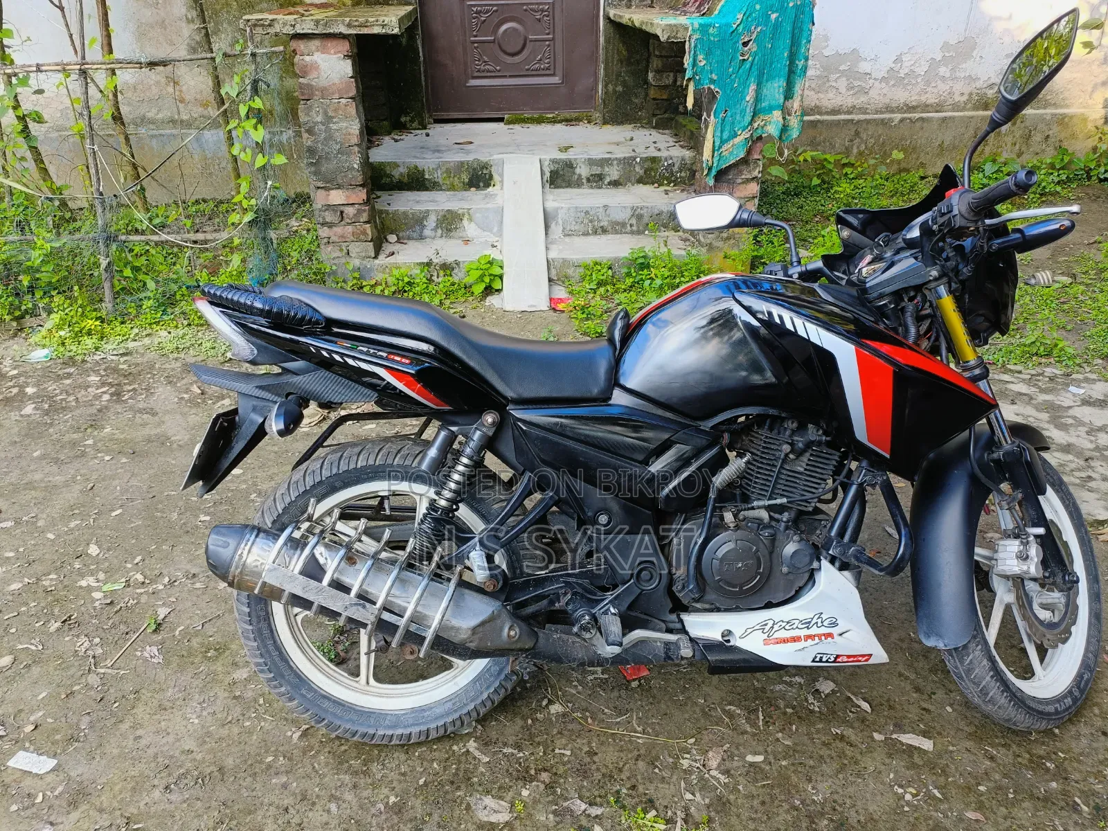 TVS Apache RTR 160 2V 2015 Black