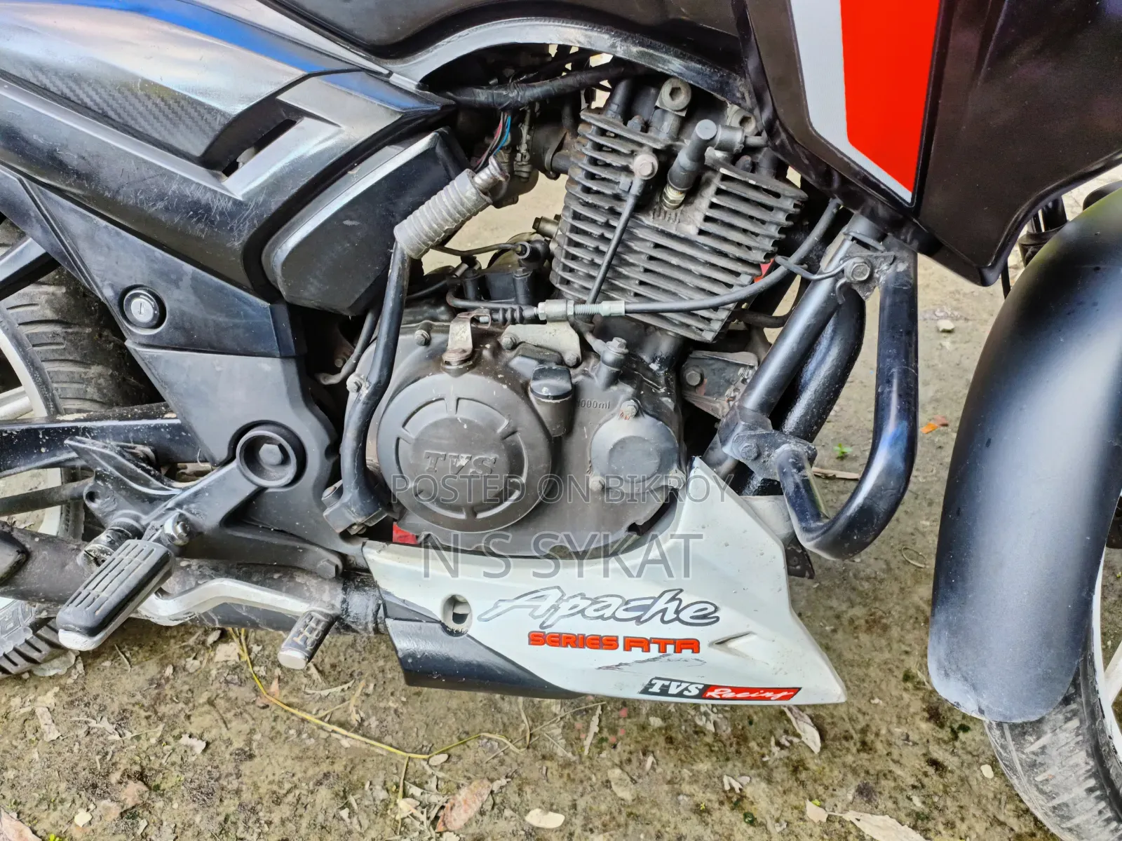 TVS Apache RTR 160 2V 2015 Black