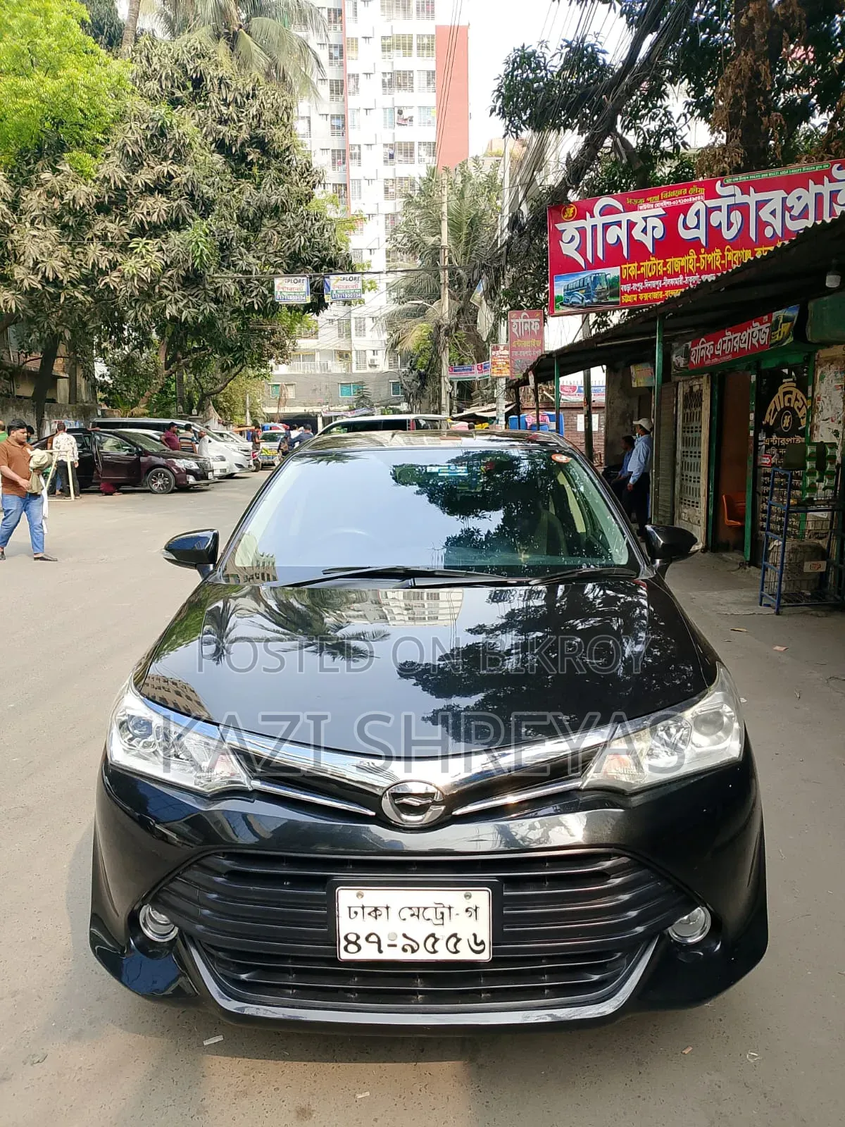 Toyota Corolla Fielder 2017 Black