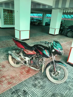 Bajaj Pulsar 150 2010 Red
