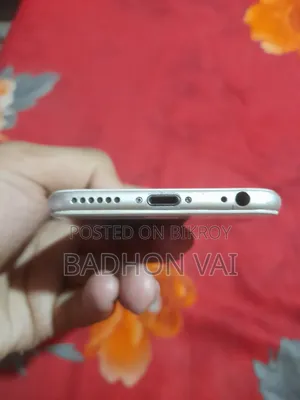 Apple iPhone 6 32 GB Gold