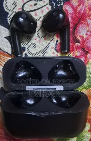 Riro TWS Earbuds - Super Fresh Condition