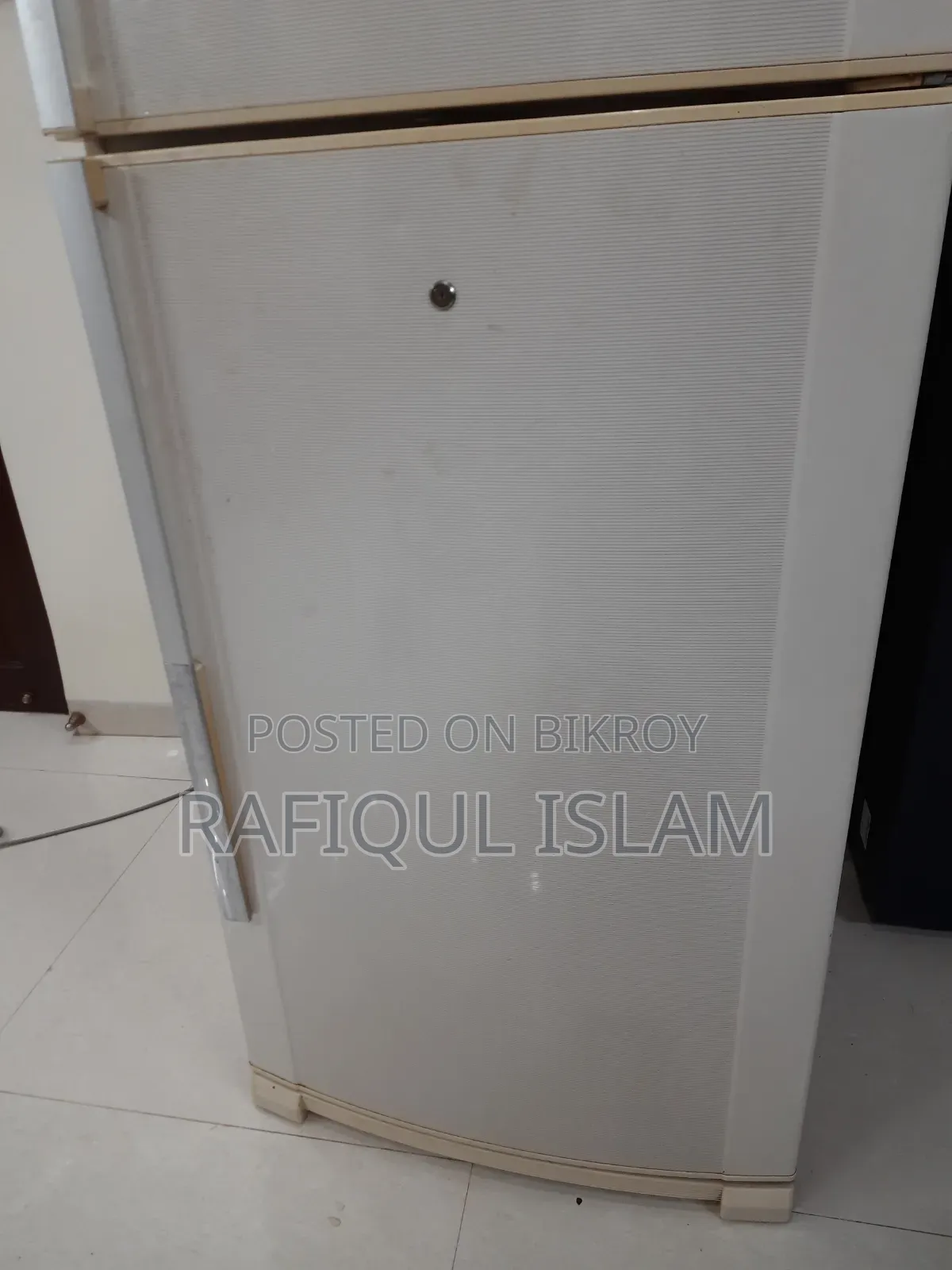 রেফ্রিজারেটর