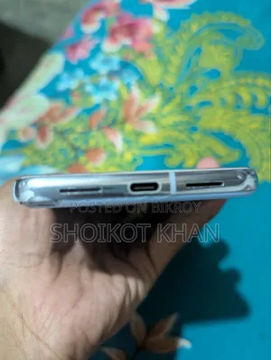 Google Pixel 8 Pro 128 GB Blue