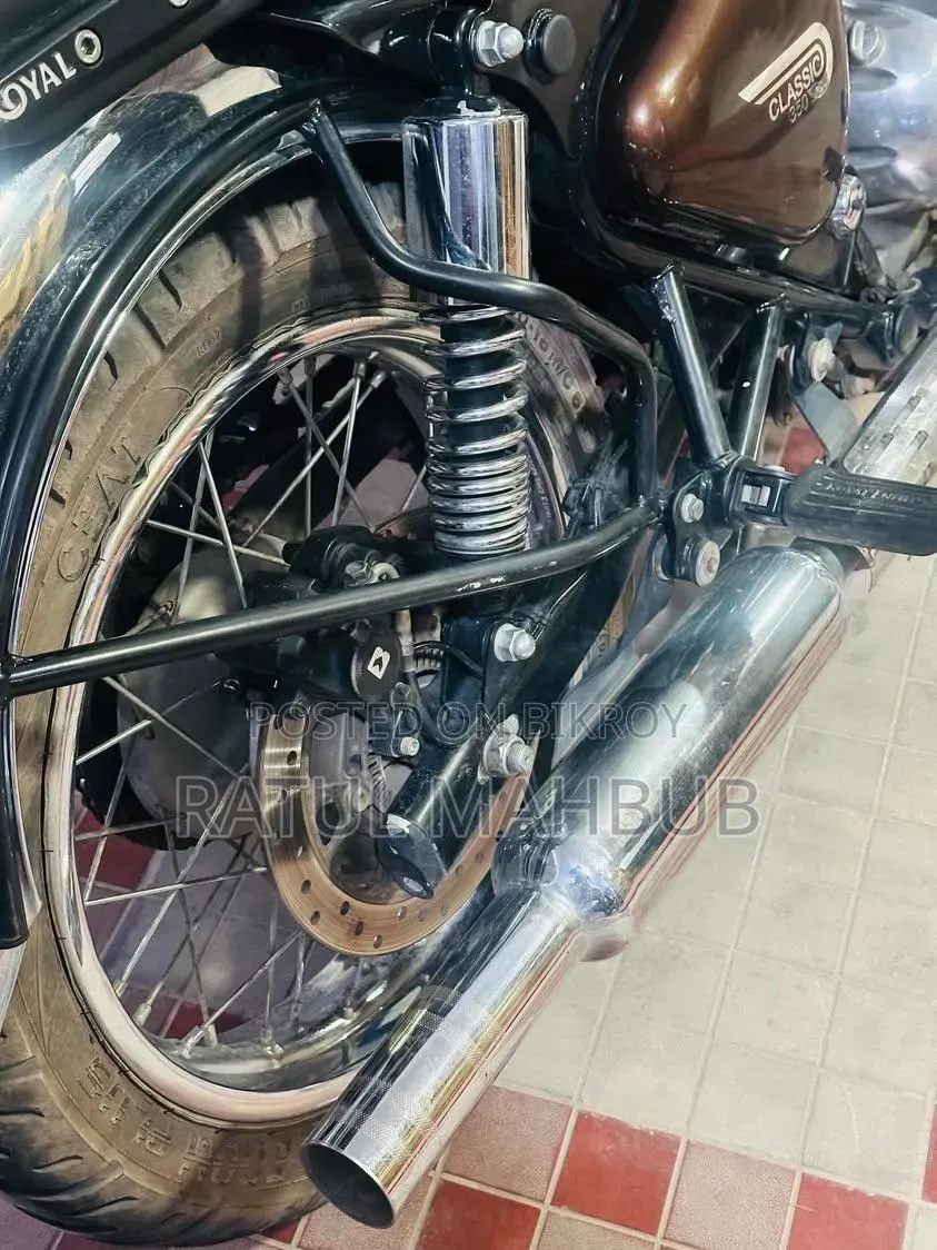 রয়্যাল এনফিল্ড ক্লাসিক ৩৫০ ২০২৬ সিলভার
