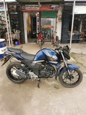 ইয়ামাহা এফজেড ২০২২ ব্লু