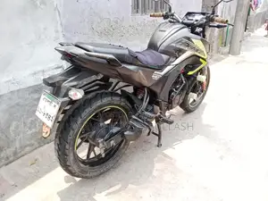 হোন্ডা হর্নেট ২০১৮ গ্রে