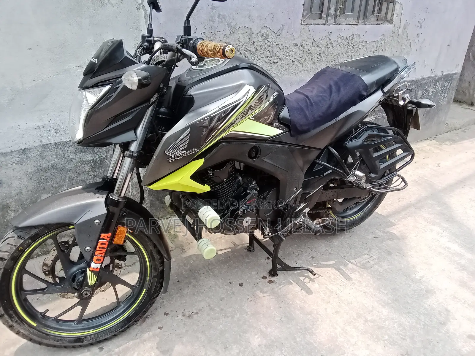 Honda Hornet 2018 Gray