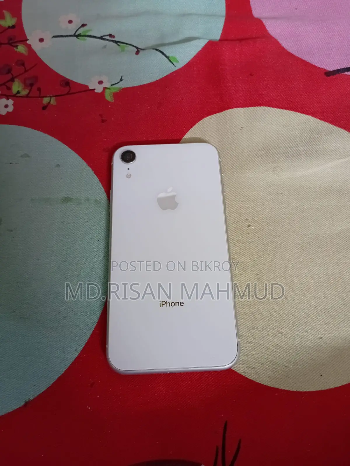 Apple iPhone XR 64 GB White