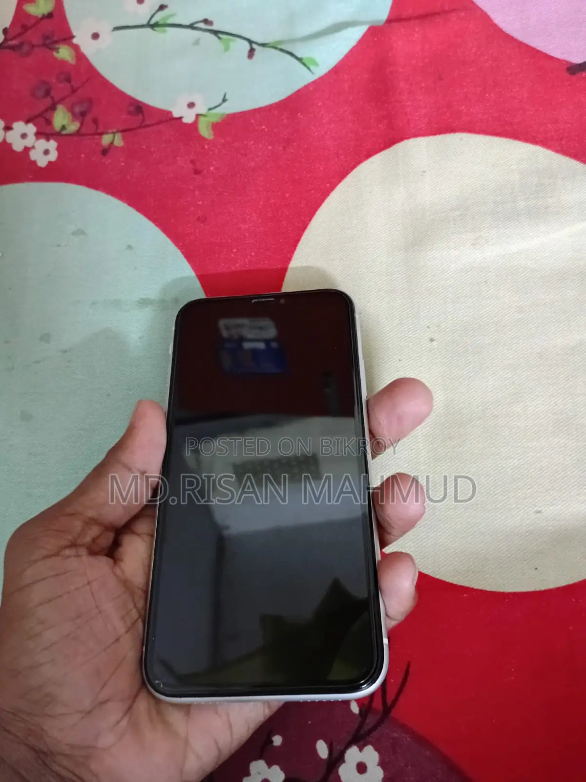 Apple iPhone XR 64 GB White