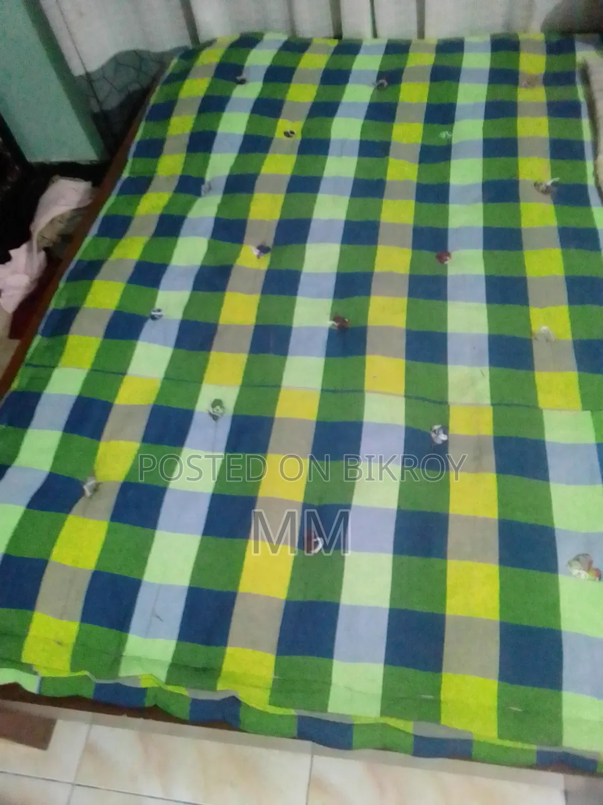 জাজিম বিক্রি হবে