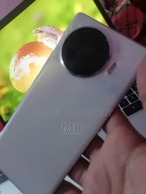 Tecno Spark 20 Pro Plus 256 GB White