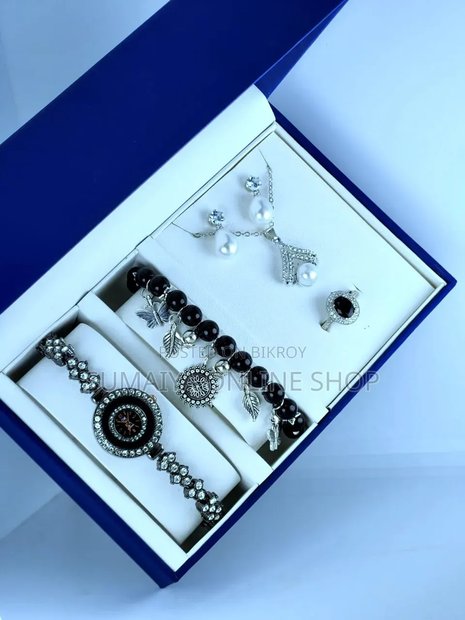 Women Watch Combo