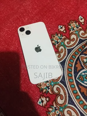 Apple iPhone 13 128 GB White