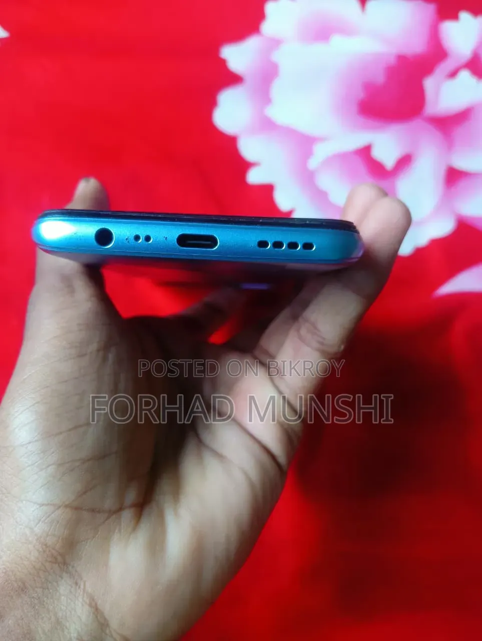 Realme 64 GB Blue