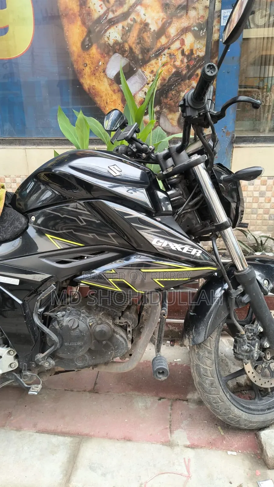 সুজুকি জিক্সার এসএফ ২০২৫ কালো