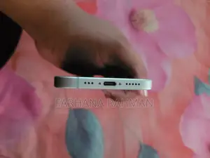 Apple iPhone 15 256 GB Green