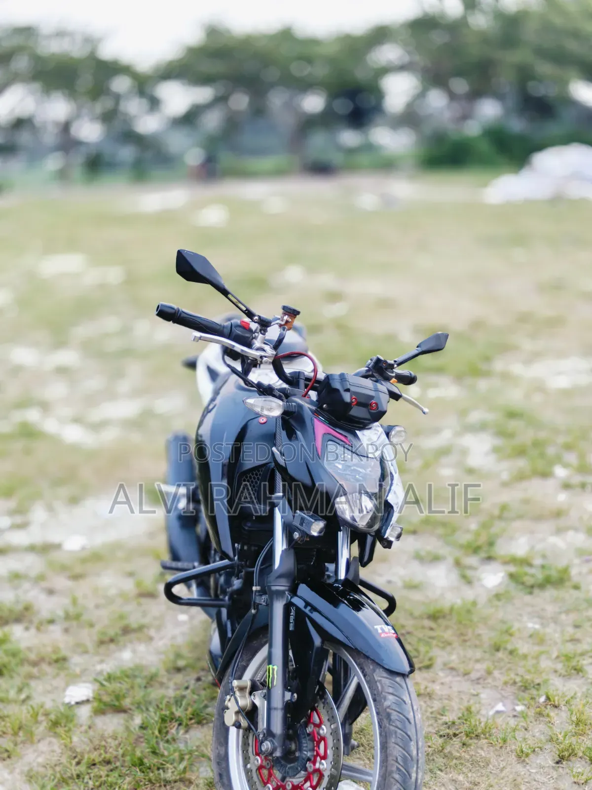 New TVS Apache 160 4V 2024 Black