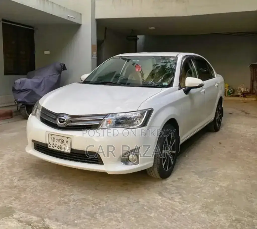 Toyota Axio 2012 White